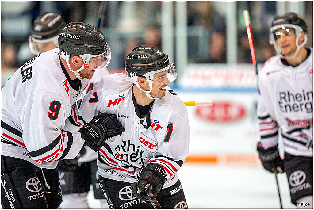 DEL; Iserlohn Roosters - Koelner Haie; Iserlohn, 17.12.2019